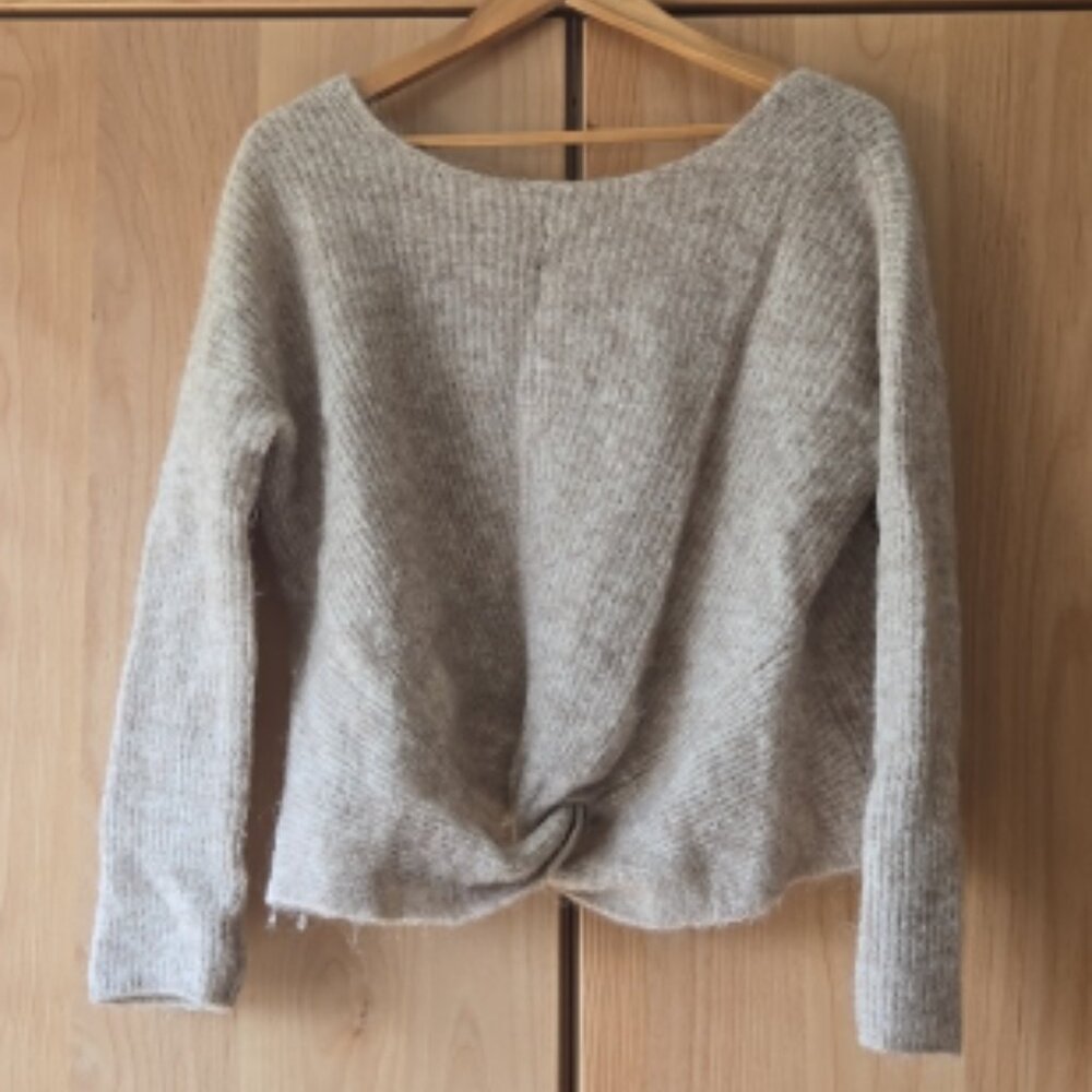 Sezane Zebulon Neutral Kid Mohair Blend Sweater, French Chic, Size Small